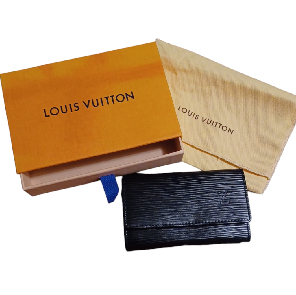 Louis Vuitton Epi Leather 6 Key Holder
